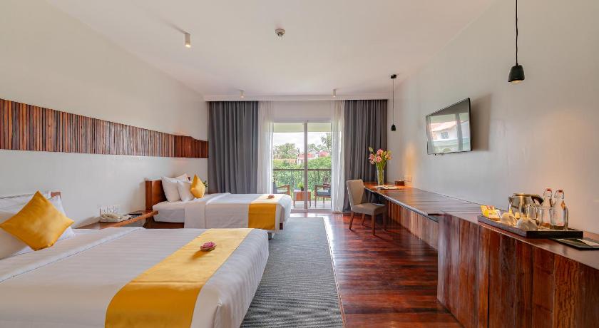 Image of Executive Twin Room with Balcony 3