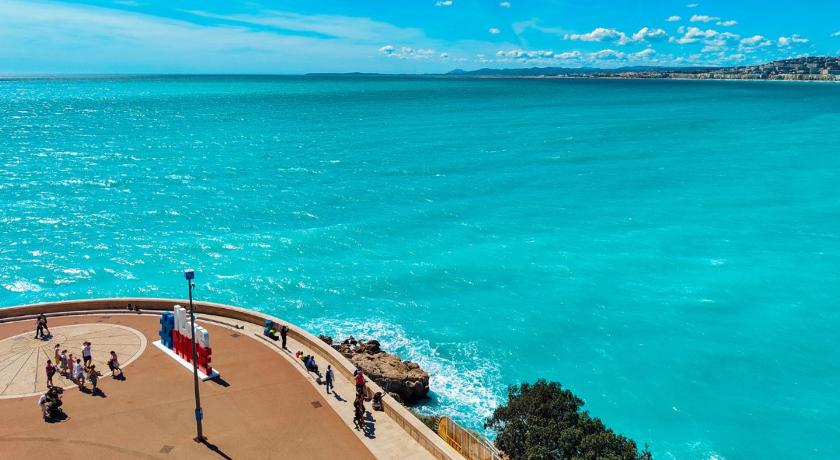 Immagine di Suite Baie des Anges con Vista Mare Completa (Suite Baie des Anges with Full Sea View) 9