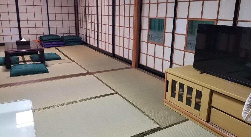 Yasugi Inari 808 Spacious House 3-Star Accommodation pool