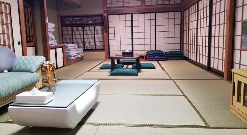 Yasugi Inari 808 Spacious House 3-Star Accommodation pool