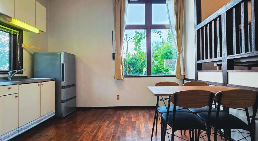 오키나와 본섬 LOGIN OKINAWA -mayonaka- 2성급 싱글룸 로비