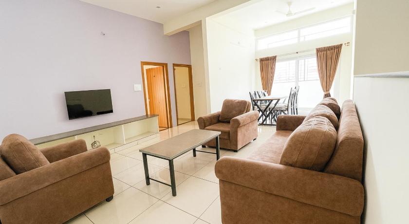 Savi Service Apartments - image 45
