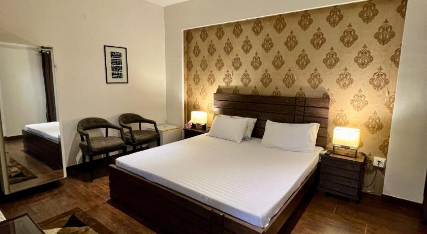 Lyallpur Home Stay