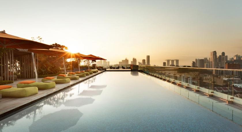 Singapore JEN Singapore Orchardgateway by Shangri-La 4-Star Accommodation pool