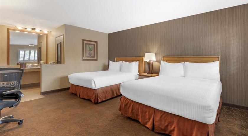 Accessibility - 2 Queen, Walk-in Shower, Nonsmoking attēls 0