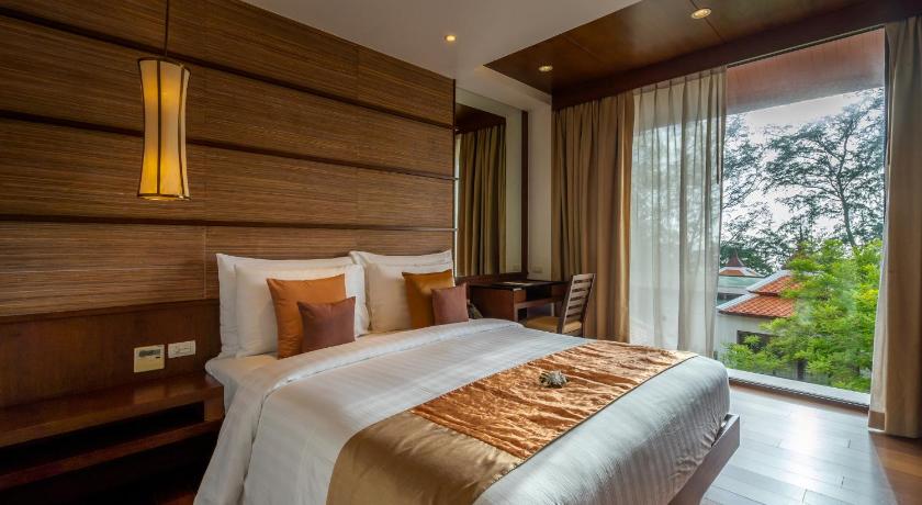 Image of Seaview Jacuzzi Penthouse - 3 Bedrooms 6