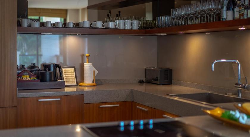 Image of Seaview Jacuzzi Penthouse - 3 Bedrooms 16