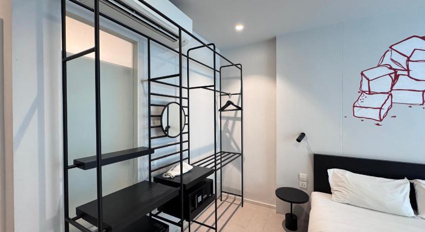Image of Standard Triple Room Ground Floor 7