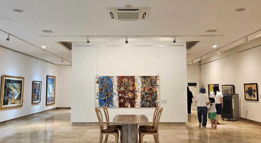 扶安 Hwimok Art Resort 3つ星 ホテル レストラン