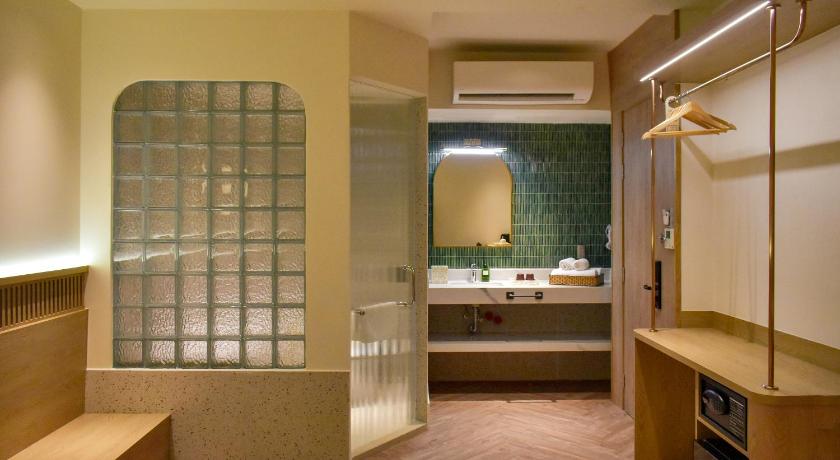 Ho Chi Minh City Aizen Stay - District 1 3-Star Hotel room