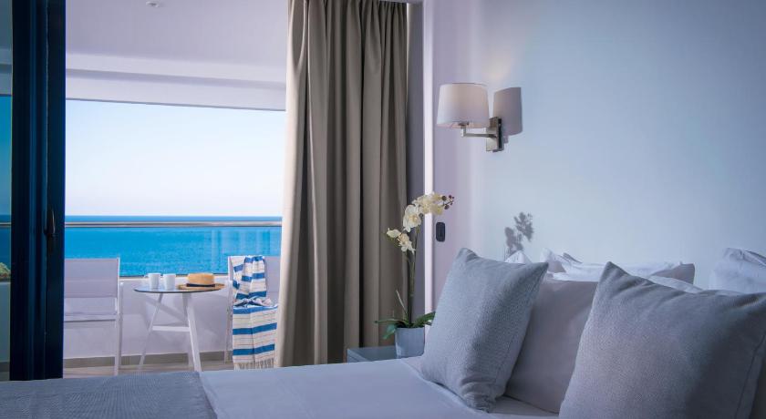 Image of Superior Seaview 4