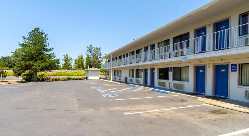 Motel 6-Redding, CA - Central