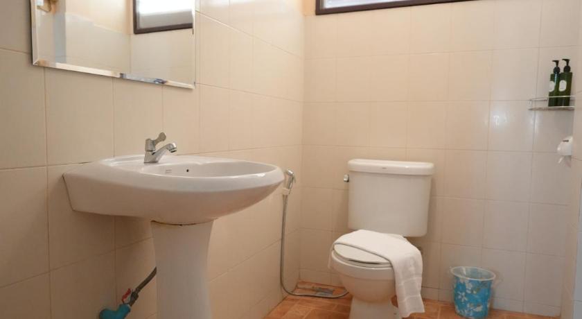 Image of Family Room - 4 2