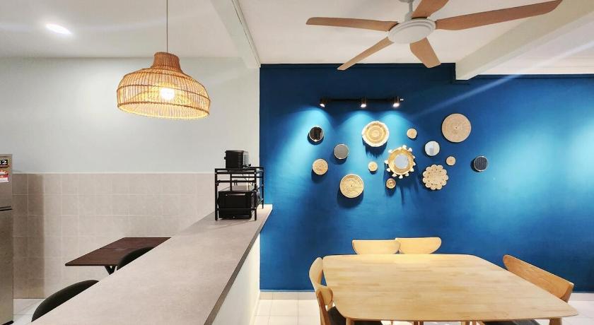 이포 캄풍 쿠차이의 프라이빗 하우스 (m², 침실 4개, 프라이빗 욕실 4개) (Ipoh pasir puteh 4br 15 pax 5min to town) 3성급 게스트하우스 레스토랑