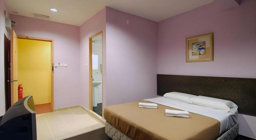 コタキナバル Aristo Hotel @ Putatan 1つ星 ホテル ロビー