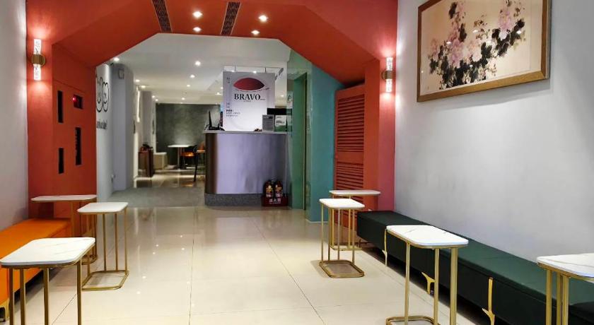Bravo Hotel - image 12