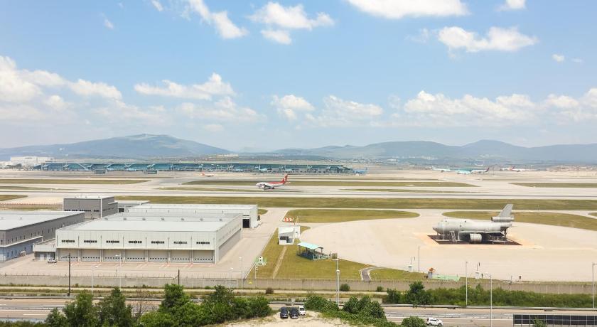 [2 Breakfast included] Premium Family - Airport View圖片 15