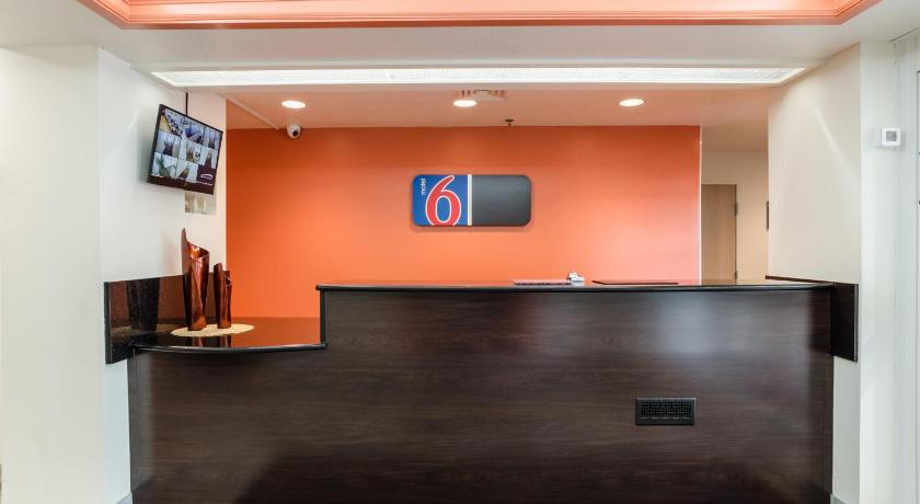 Motel 6-Bristol, VA