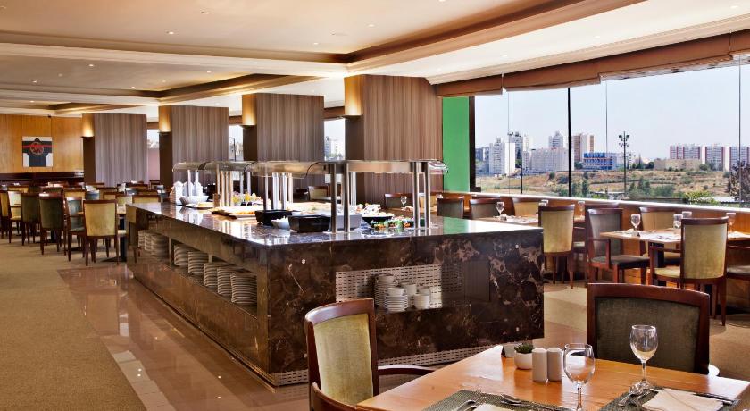 Lisbon Ramada by Wyndham Lisbon 4-Star Hotel lobby