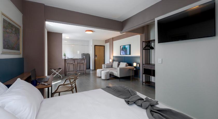 Lym Flat Hotel