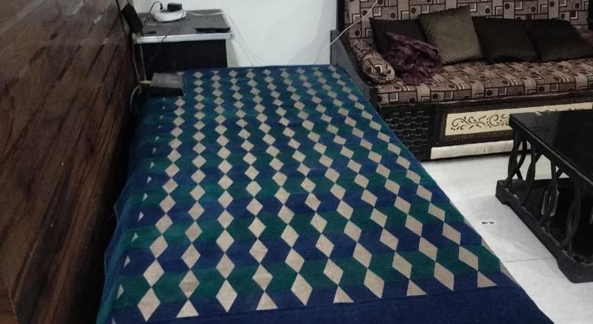 Dixit Home Stay