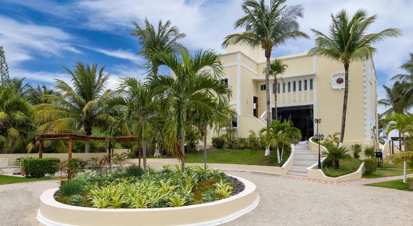 Villa Sol y Luna Ocean Front with Private Pool