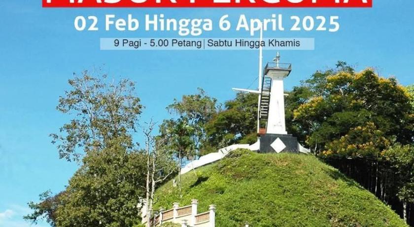 クアラトレンガヌ Ibai Golf Home Resort Homestay Kuala Terengganu 3つ星 ゲストハウス プール