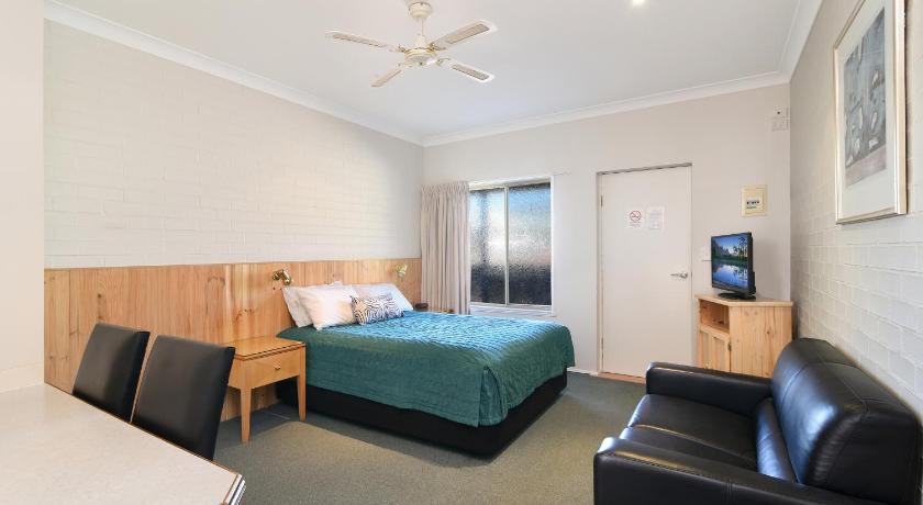 Catalina Motel Lake Macquarie