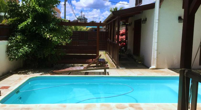 Sannyasa Wellness and Spa — Hotel in Mauritius Island