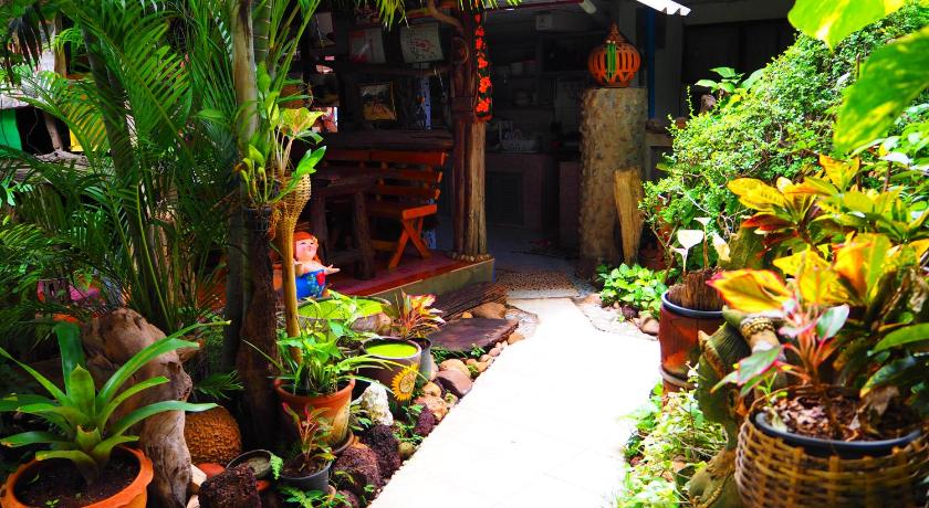 甘烹碧 Three J Guesthouse 2星级 酒店 大堂