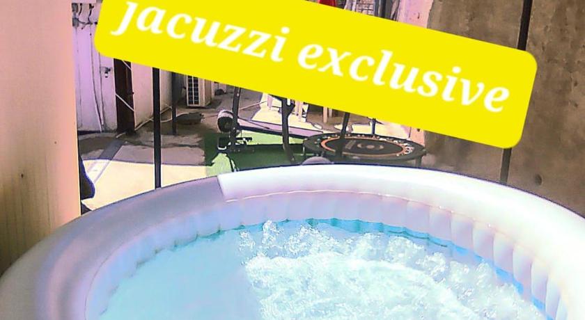 Bungalow Sixdays 2
