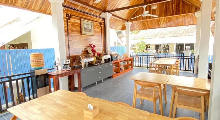 Sadakham Green Garden Hotel - image 15