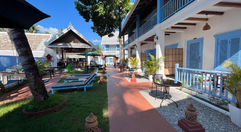 Sadakham Green Garden Hotel - image 12