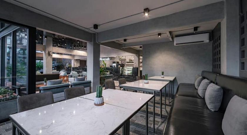 The Ex Capital Hotel Bangkok by Dancenter - main image