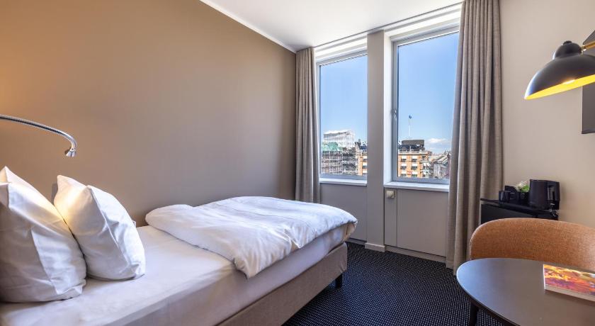 Image of Standard Single Room 3