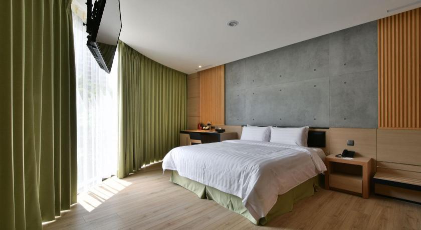 巨蛋旅店 Hotel R14 预订 2021优惠 点评 地址