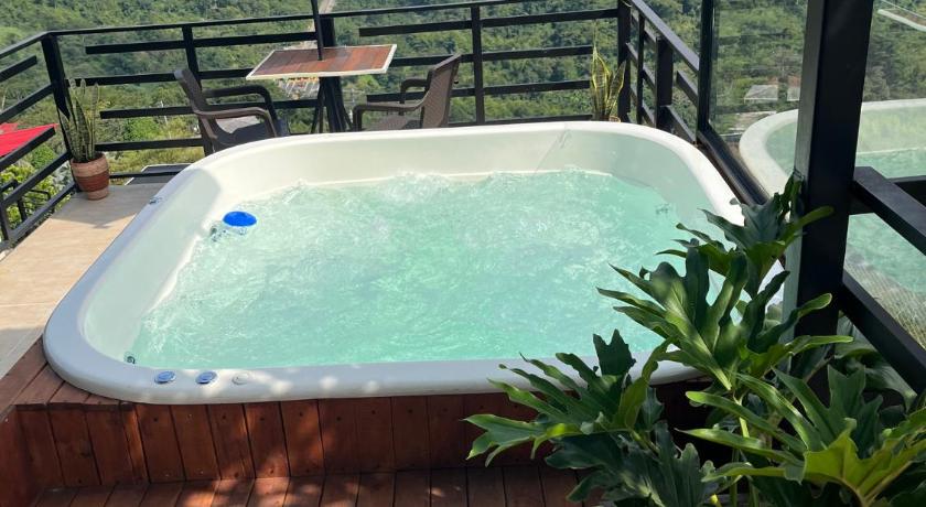 Romantic Glamping - Vista Impresionante Villeta Jacuzzi