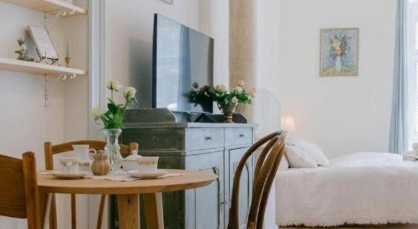 CYPRIAN apartment