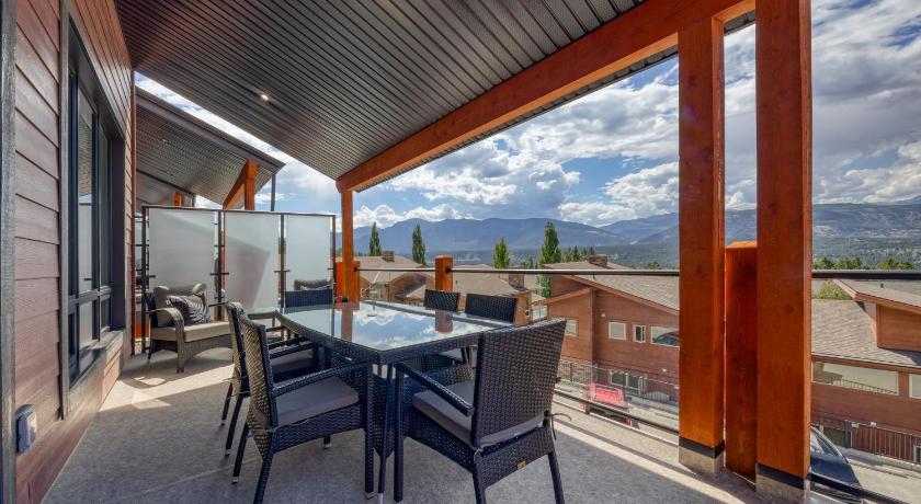 Image of Four-Bedroom Vacation Home 12