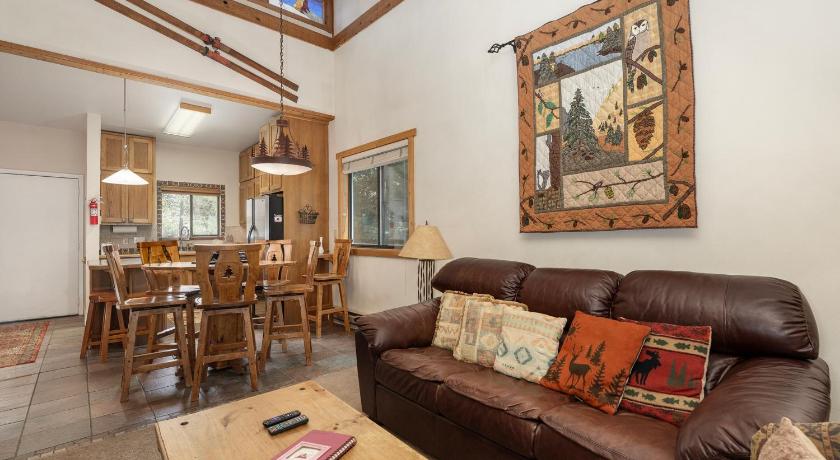 Beaver Village Unit #0131