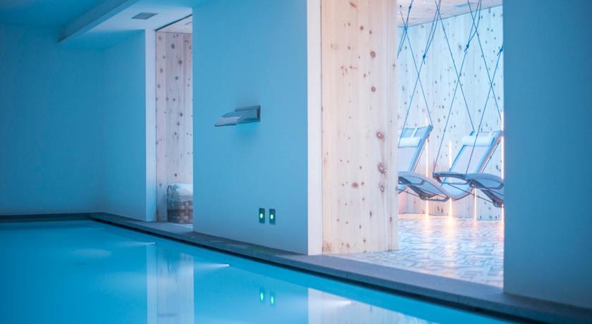 Residence Adamello Resort photo