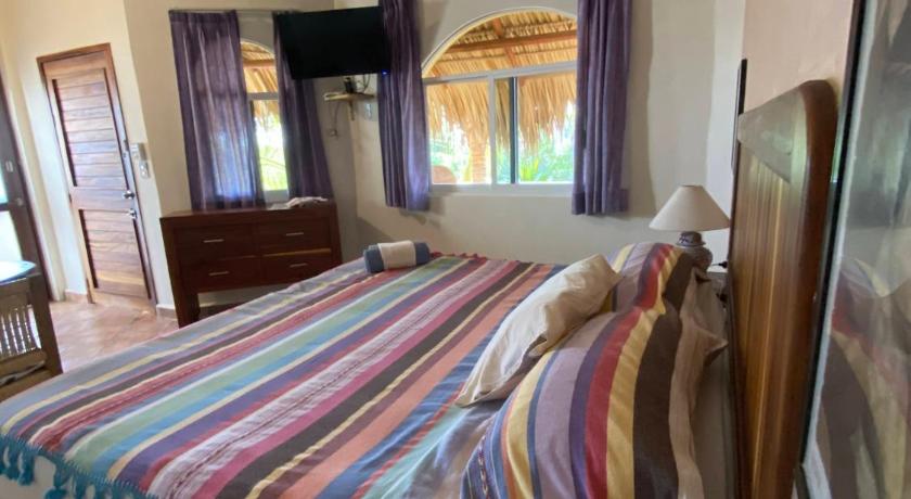 Image of Junior Suite with Balcony 8