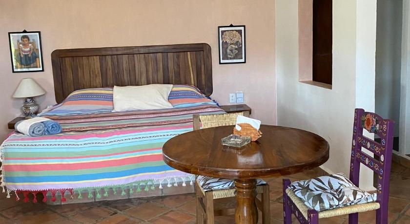 Image of Junior Suite with Balcony 9