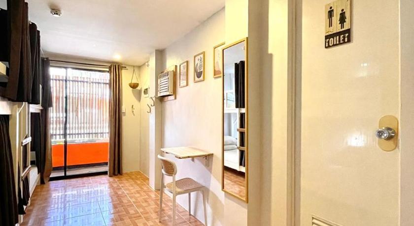 Image of 6-Bed Mixed Dormitory Room 6