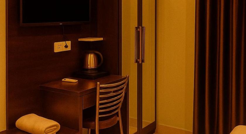 Jagdambey Hotel - image 29