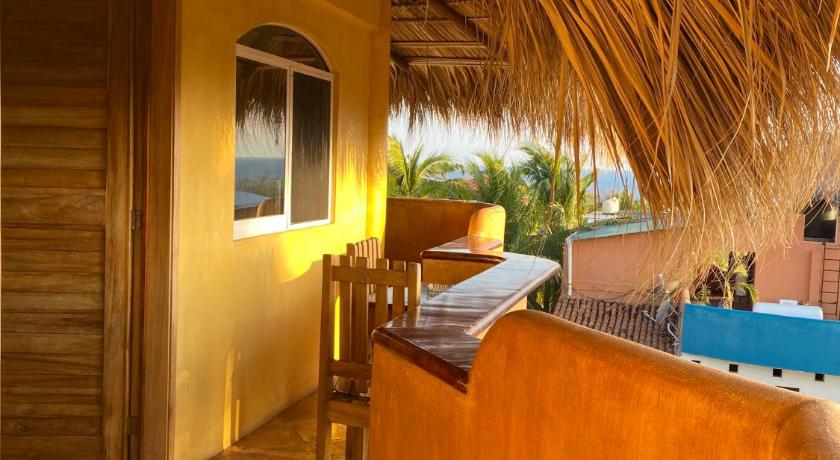 Image of Bungalow with Sea View 4