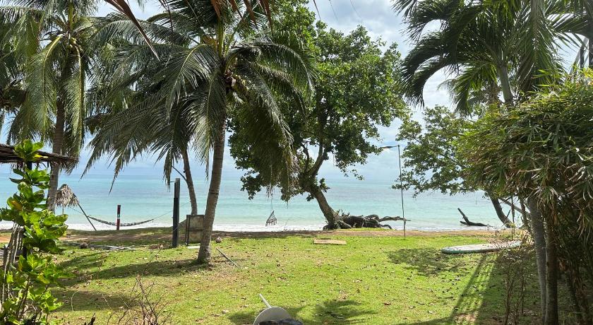 コ・マック (トラート) KohMakHomeHug Resort 3つ星 ホテル レストラン