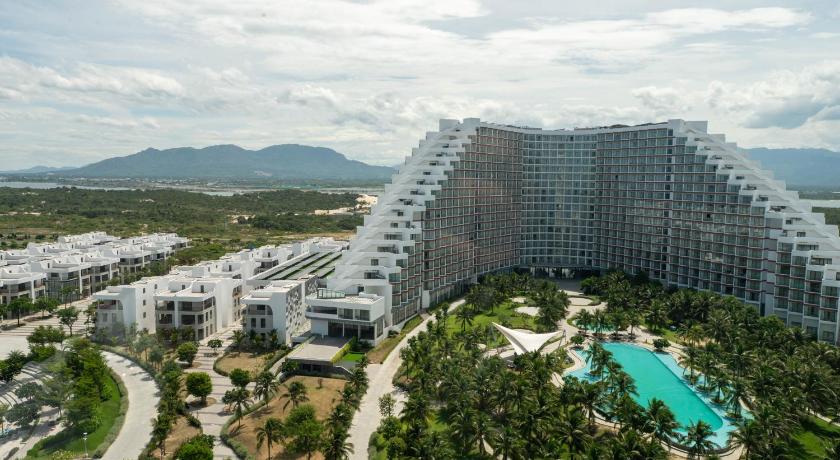 The Lagoon Cam Ranh - Your Perfect Getaway - image 15