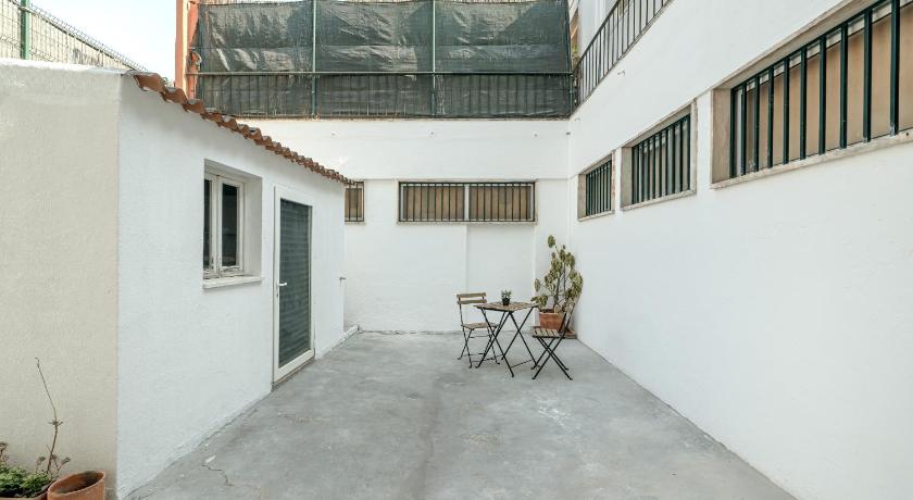 Lisbon ESTRELA HOUSE II by HOMING 3-Star Guesthouse lobby