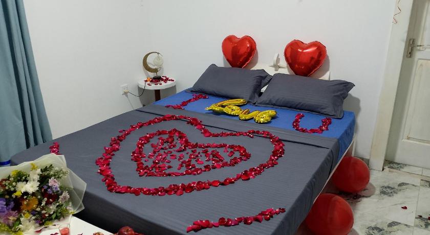Ro Rich Hotel - image 17